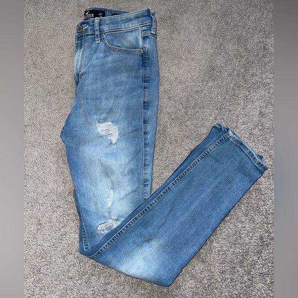 Hollister Light Wash High Rise Super Skinny Jeans - Picture 1 of 4